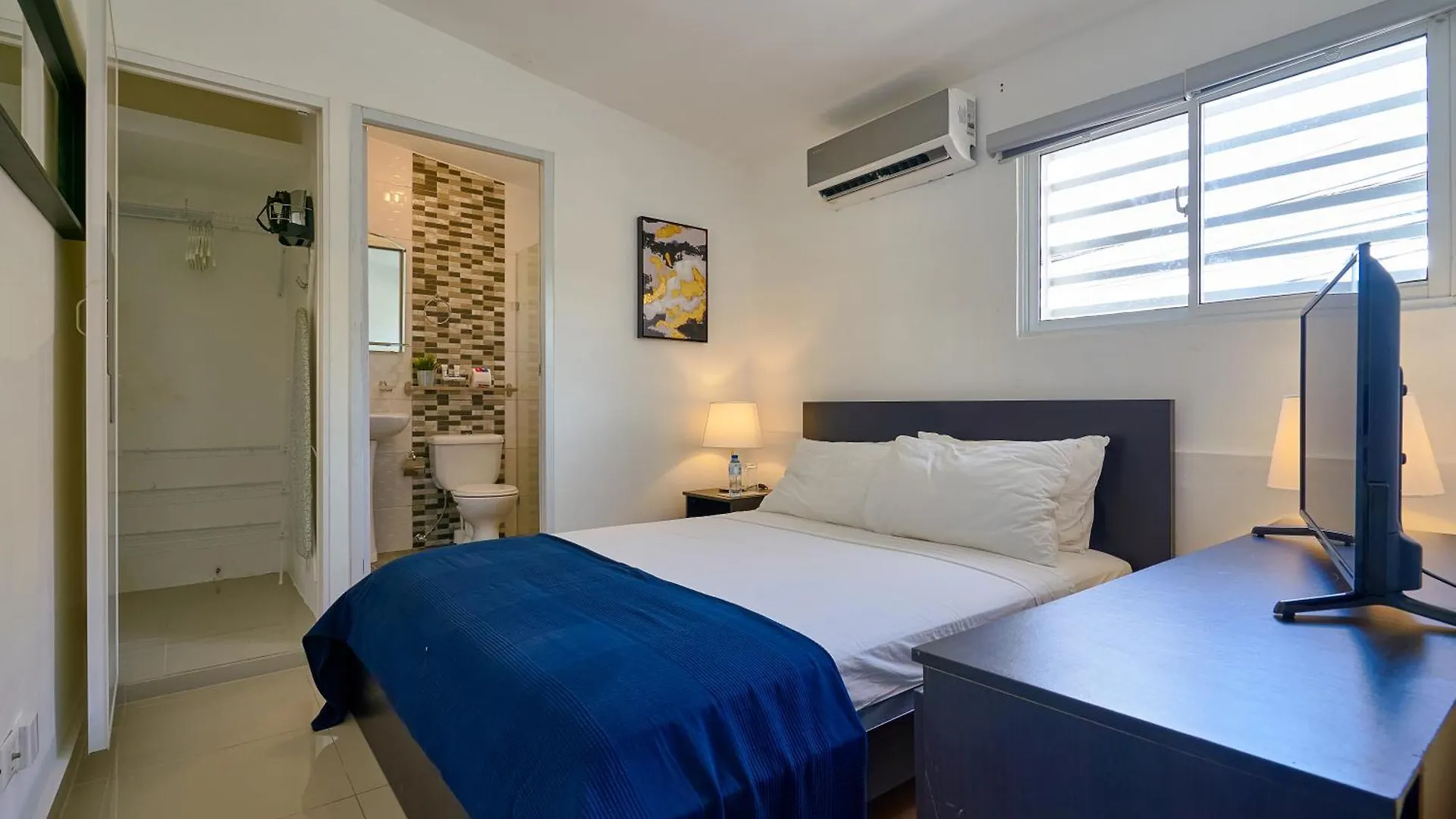 Escape Studio Close To Agora Mall location